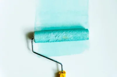 Peinture intérieure à Lioux — murs, plafonds et boiseries
